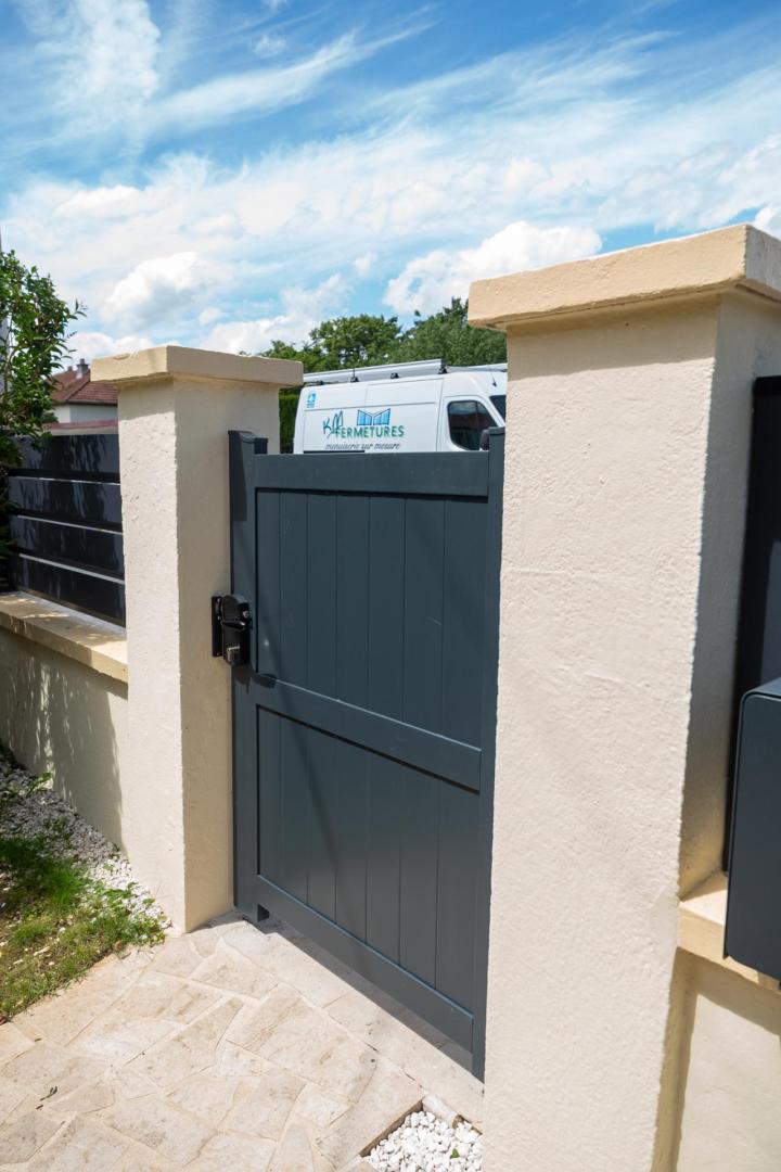Installation de portes Chaumont
